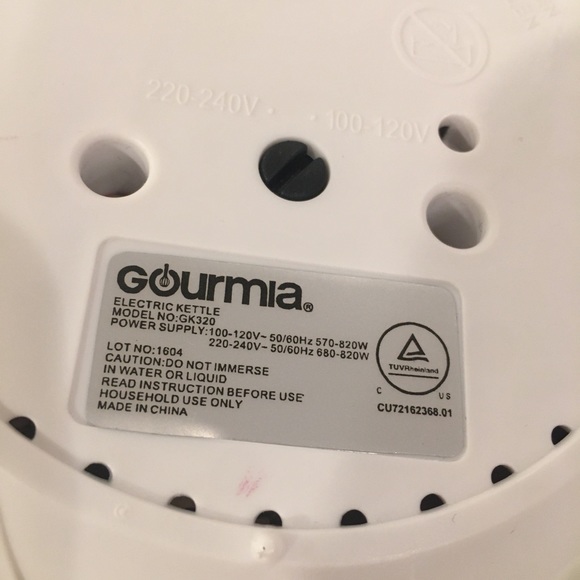 SOLD ✅ GOURMIA FOLDING TRAVEL KETTLE - Picture 3 of 4